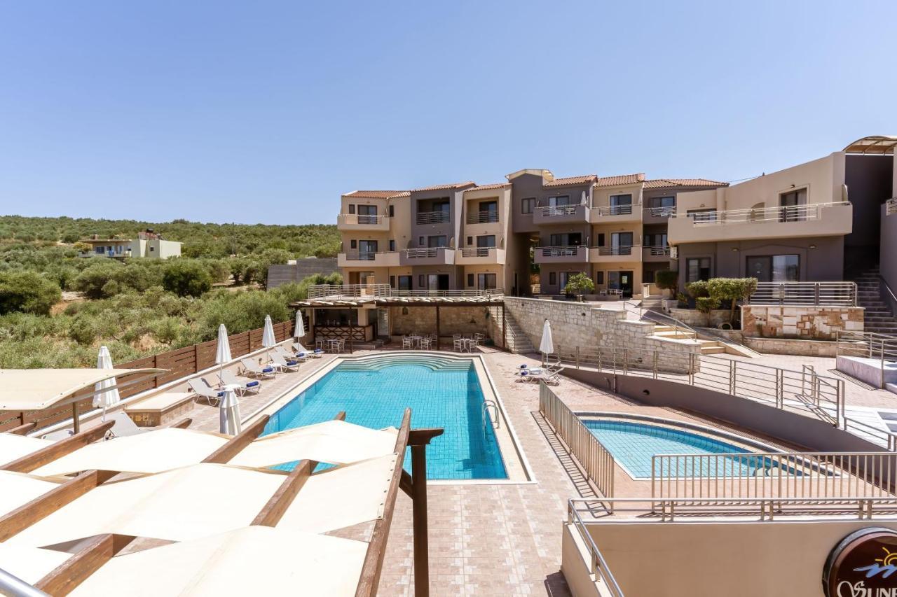 Sunrise Suites&Apartments Kalyves Extérieur photo