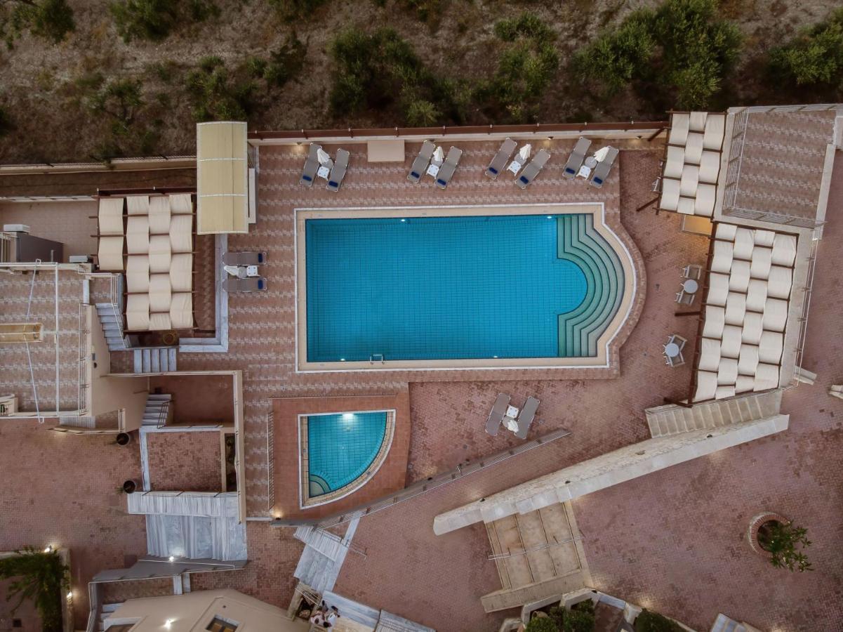 Sunrise Suites&Apartments Kalyves Extérieur photo